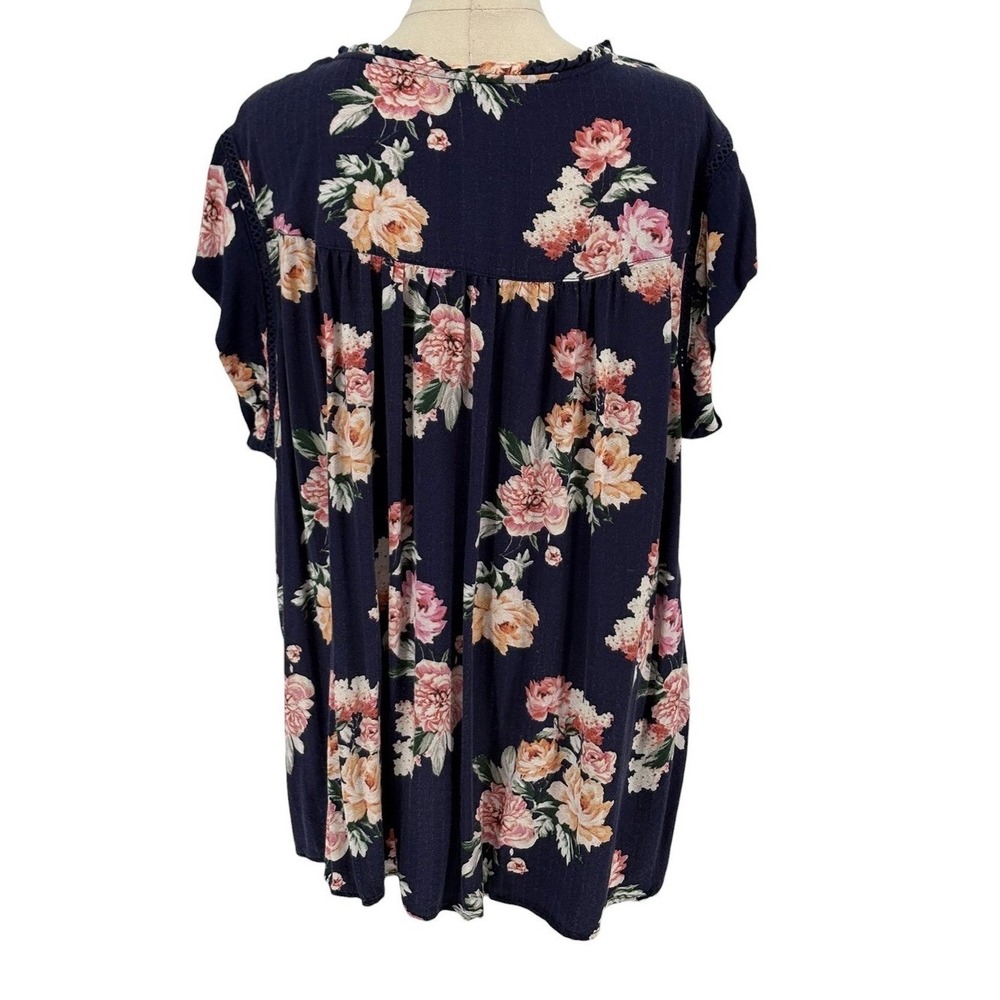 Buffalo David Bitton Blouse Navy Floral Flutter Sleeve Boho Top XXL - Picture 2 of 6